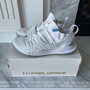 Curry 5 Basketball Shoes Size 12.5